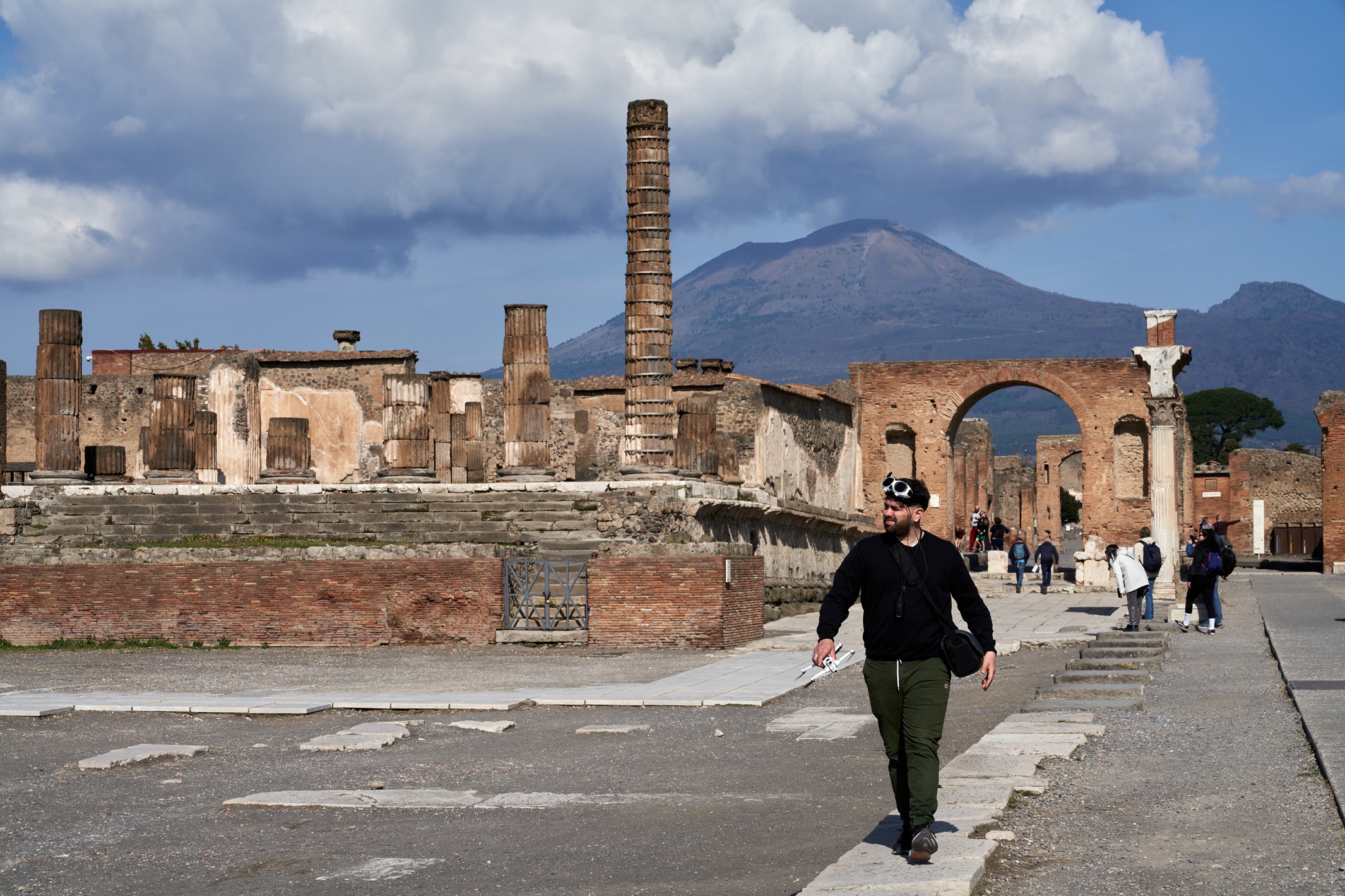 Antigravity's 360° capture technology, here demonstrated at Pompeii, was combined with Gaussian Splatting to bring the ancient city to life as an interactive web experience. (Image courtesy: CyArk)